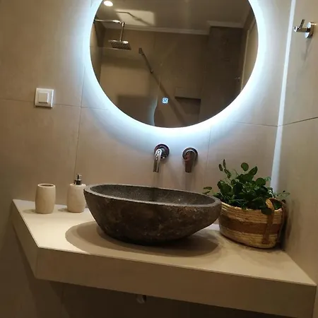 Apartment Christina Boutique *