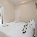 Christina Boutique Apartamento Cós