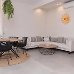 Christina Boutique * Cós
