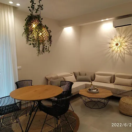 Christina Boutique Apartman *