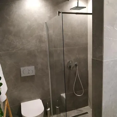 Christina Boutique Kosz