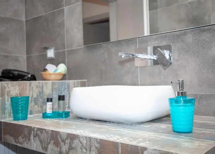 Christina Boutique Apartment *