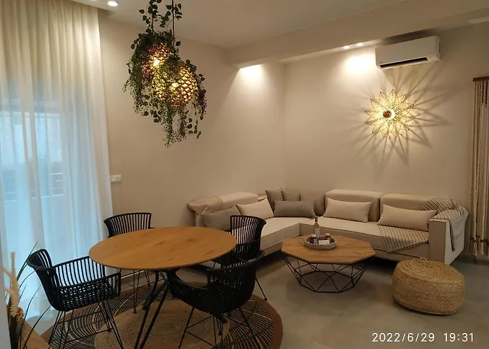 Christina Boutique Apartment *