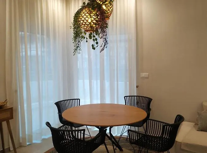 Apartment Christina Boutique *