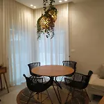 Apartment Christina Boutique *