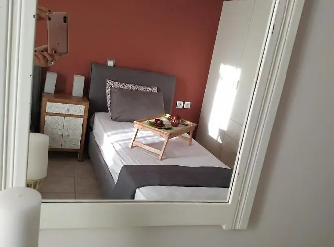 Christina Boutique بلدة كوس