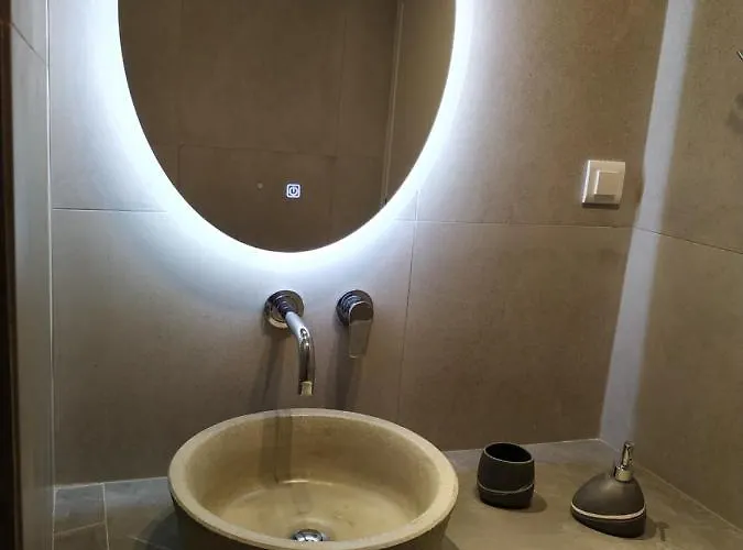 Christina Boutique بلدة كوس