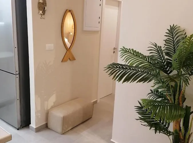 Christina Boutique بلدة كوس